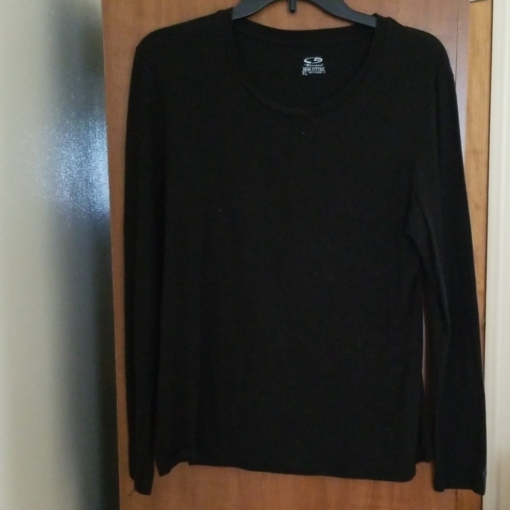 Long sleeve black shirt